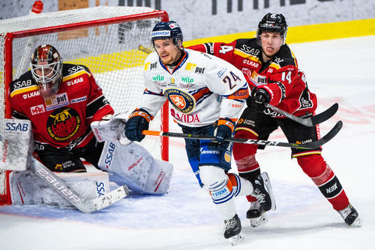 Växjös Brendan Shinnimin och Luleås Jonas Berglund