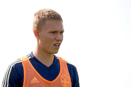 Sweden's Jonathan Augustinsson