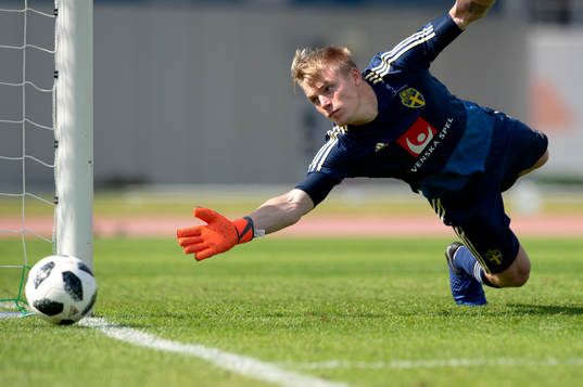 Sweden's Isak Pettersson