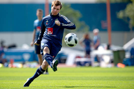 Sweden's Simon Tibbling