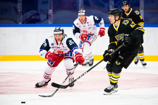 Bläddra bland fler bilder av Ishockey, Hockeyallsvenskan, Pantern - Västervik