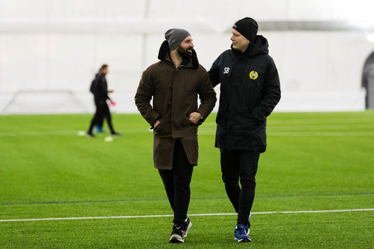 Kennedy Bakircioglu och tränare Stefan Billborn