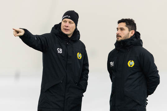 Tränare Stefan Billborn och assisterande tränare Pablo