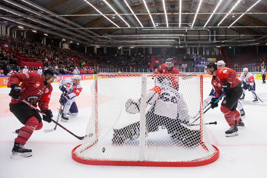 Rhett Rakshani  of Frölunda scores 2-0 behind goalkeeper