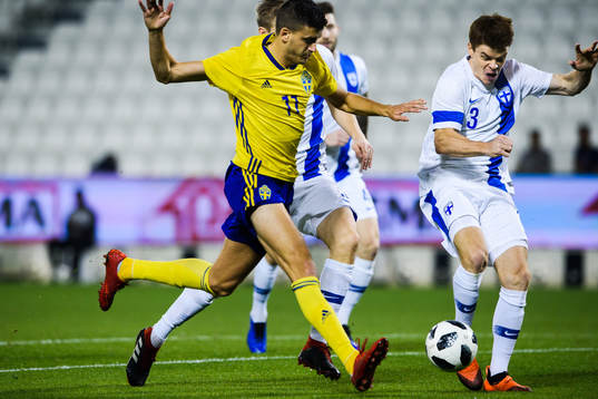 Alexander Jeremejeff of Sweden and Albin Granlund of Finland