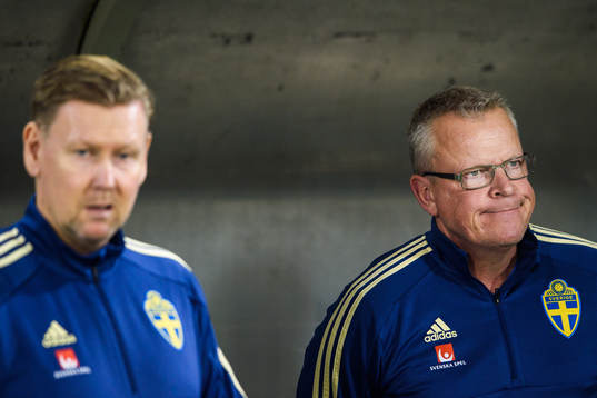Assistant coach Peter Wettergren and head coach Janne