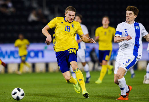 Viktor Gyökeres of Sweden and Albin Granlund of Finland