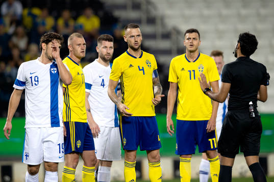 Sweden's Alexander Milosevic, Robin Jansson and Alexander