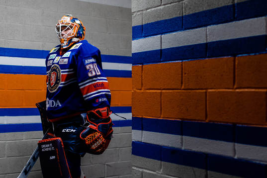 Växjös målvakt Viktor Fasth före ishockeymatchen i SHL