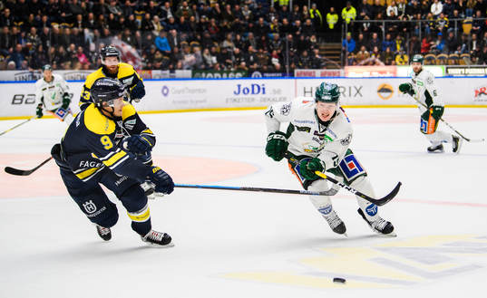 s Didrik Strömberg och Färjestads Gustav Rydahl