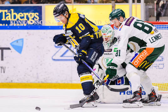 s Martin Thörnberg och Färjestads Theodor Lennström