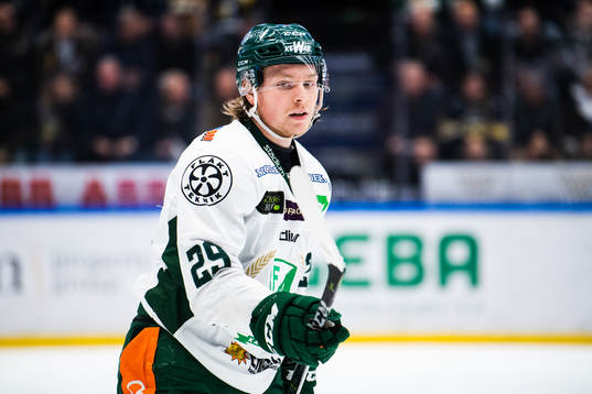 Färjestads Oskar Steen