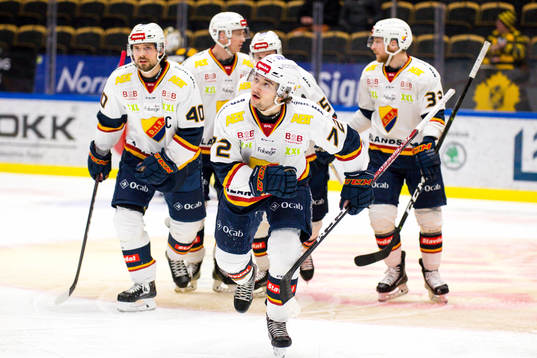 Djurgårdens Emil Bemström jublar