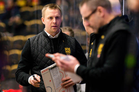 Skellefteås assisterande tränare Bert Robertsson och