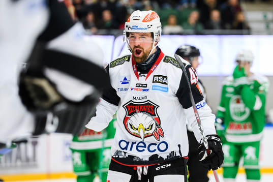 Malmö Redhawks Nichlas Hardt  jublar