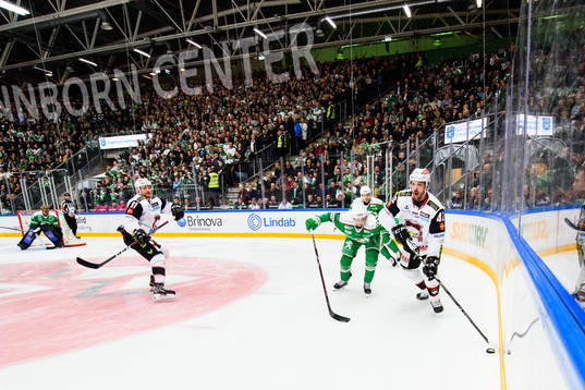 Malmö Redhawks Niklas Arell och Rögles Samuel Jonsson