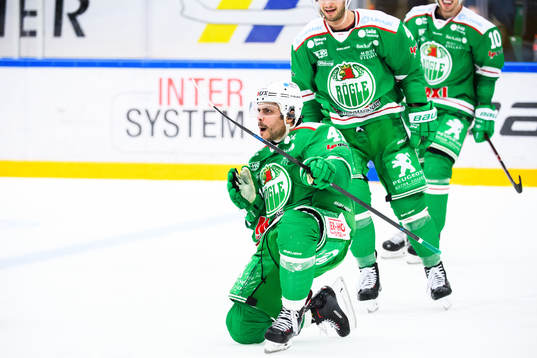 Rögles Daniel Widing jublar