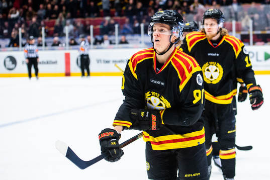 Brynäs Jesper Boqvist  jublar