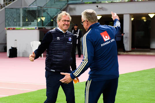 Head coach Erik Hamrén of Iceland and head coach Janne