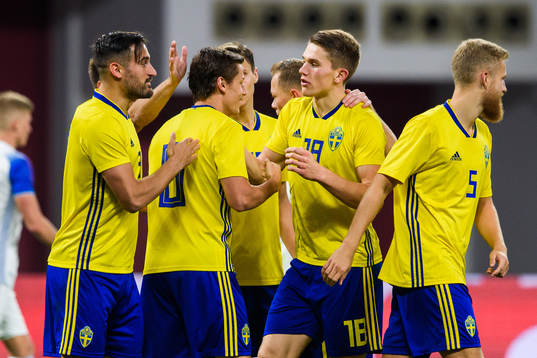 Viktor Gyökeres of Sweden  celebrates with team mates