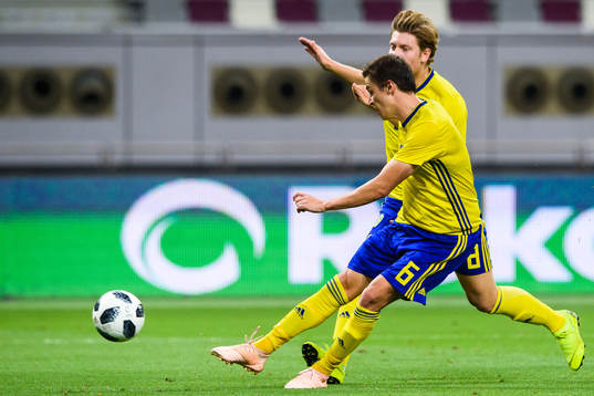Simon Thern of Sweden  scores 2-1