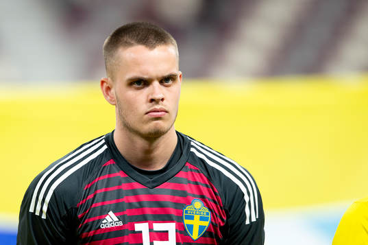Sweden's goalkeeper Oscar Linnér