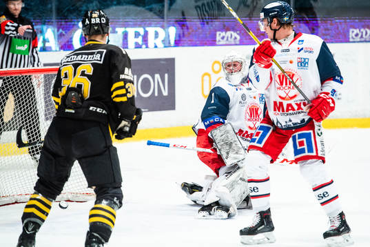 s Philip Broberg , ej i bild