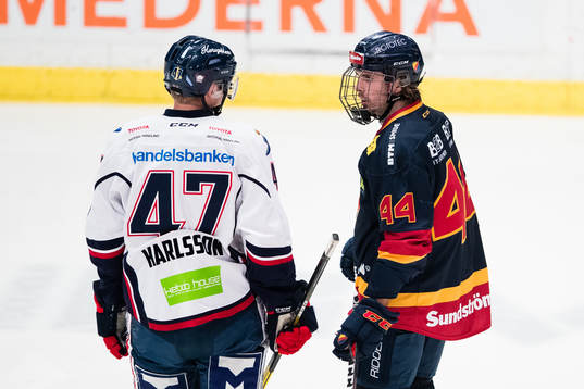 Linköpings Anton Karlsson och Djurgårdens Albin Grewe
