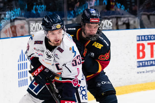 Linköpings Eddie Larsson och Djurgårdens Tobias Björnfot