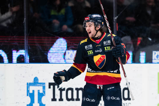 Djurgårdens Emil Bemström jublar