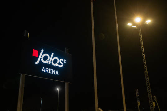 Skylt Jalas Arena innan ishockeymatchen i SHL mellan Mora