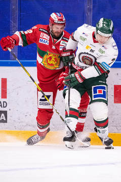Moras Matt Bailey och Frölundas Pathrik Westerholm