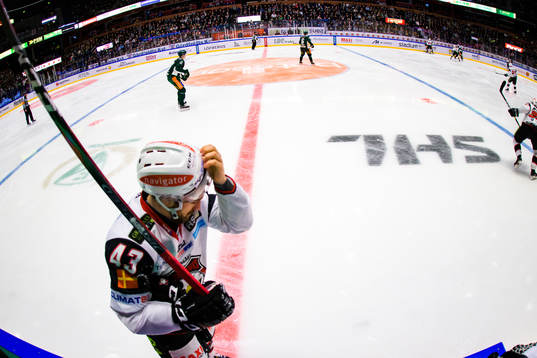 Malmö Redhawks Nichlas Hardt deppar