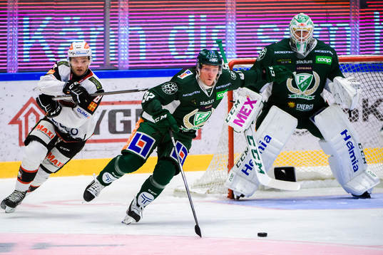Malmö Redhawks Johan Olofsson och Färjestads Jesper