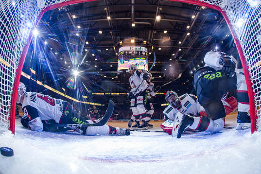 Malmö Redhawks spelare deppar
