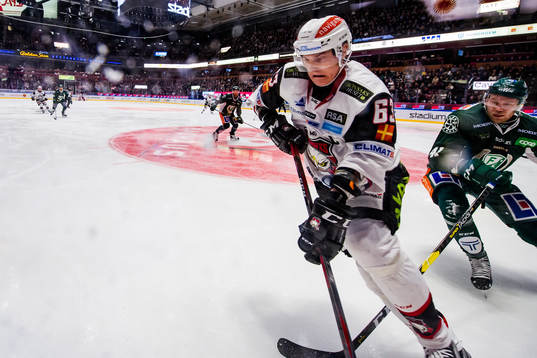 Malmö Redhawks Fredrik Händemark och Färjestads Ilari