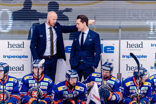 Växjös assisterande tränare Tobias Thermell och tränare