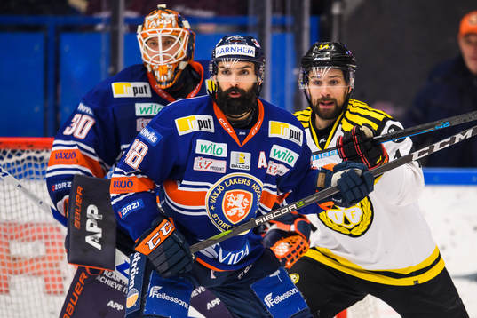 Växjös målvakt Viktor Fasth och Daniel Rahimi