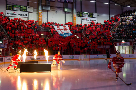 Timrå gör entre