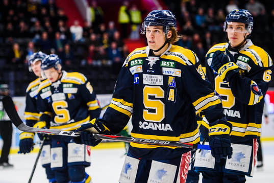 Södertäljes Måns Lindbäck deppar