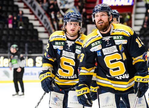 Södertäljes Nicolai Meyer och Mikael Ahlén jublar