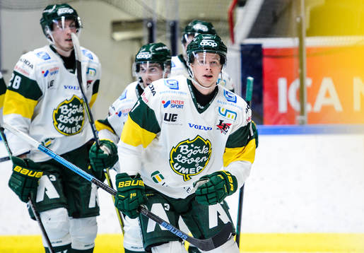 Björklövens Jacob Andersson jublar