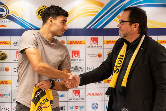 Deniz Hümmet och ordförande Sune Lundqvist