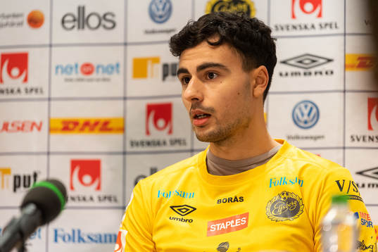 Deniz Hümmet