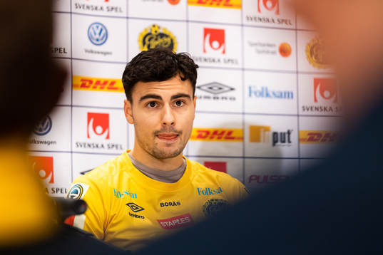 Deniz Hümmet