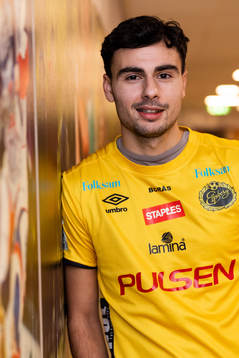 Deniz Hümmet