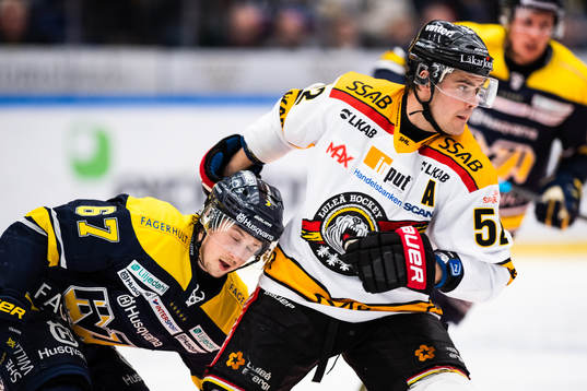 s Christoffer Törngren och Luleås Karl Fabricius i