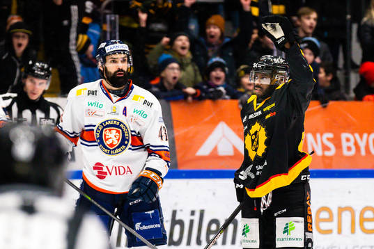 Skellefteås Edwin Hedberg jublar