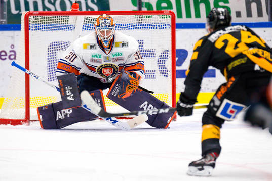 Växjös målvakt Viktor Fasth