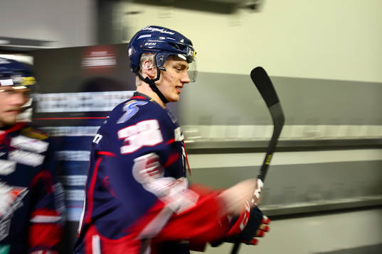 Linköpings Johan Södergran före ishockeymatchen i SHL